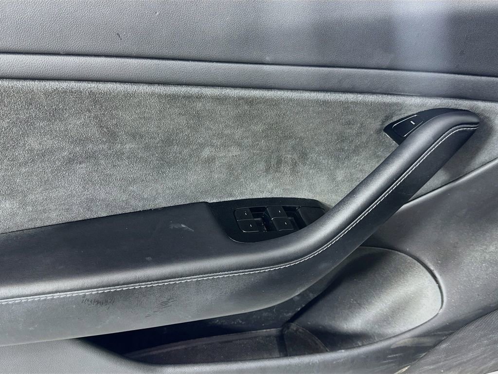 Used 2019 Tesla Model 3 Long Range AWD/4WD image 15