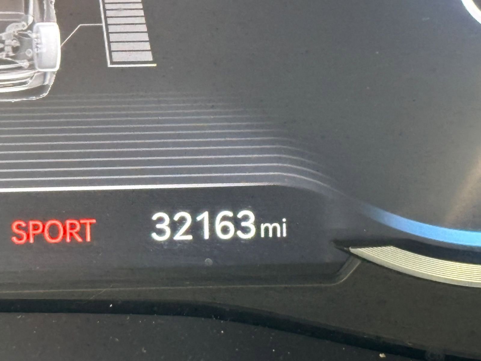 Used 2025 Genesis G70 2.5T AWD/4WD image 9