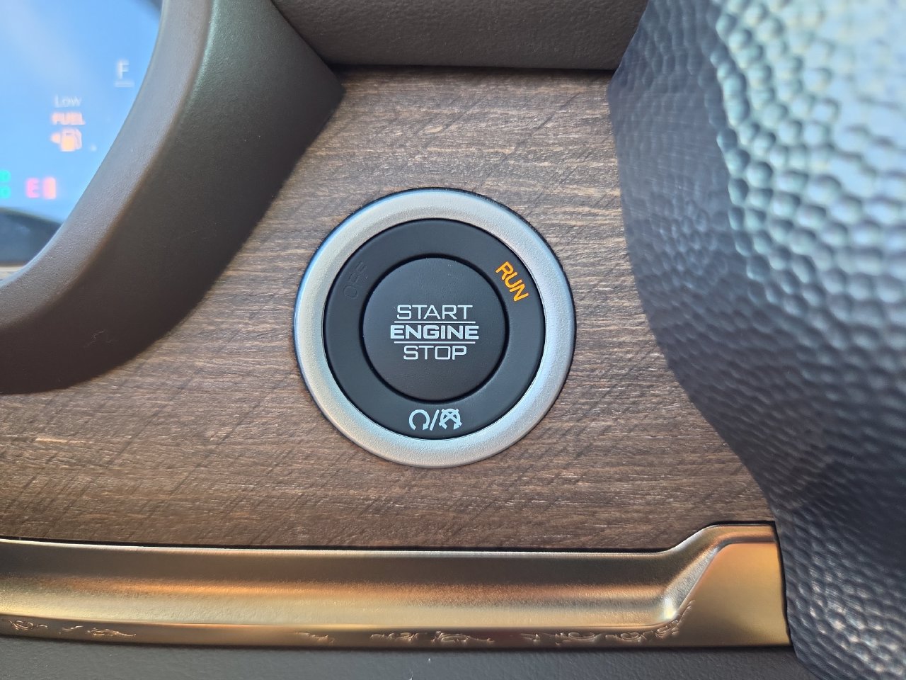 New 2027 RAM 1500 Limited AWD/4WD image 16