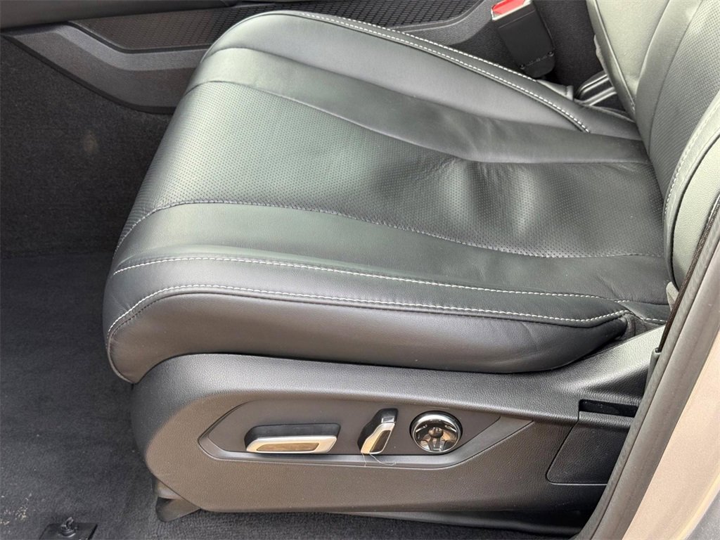 Certified 2023 Acura MDX FWD w/ Technology Package image 24