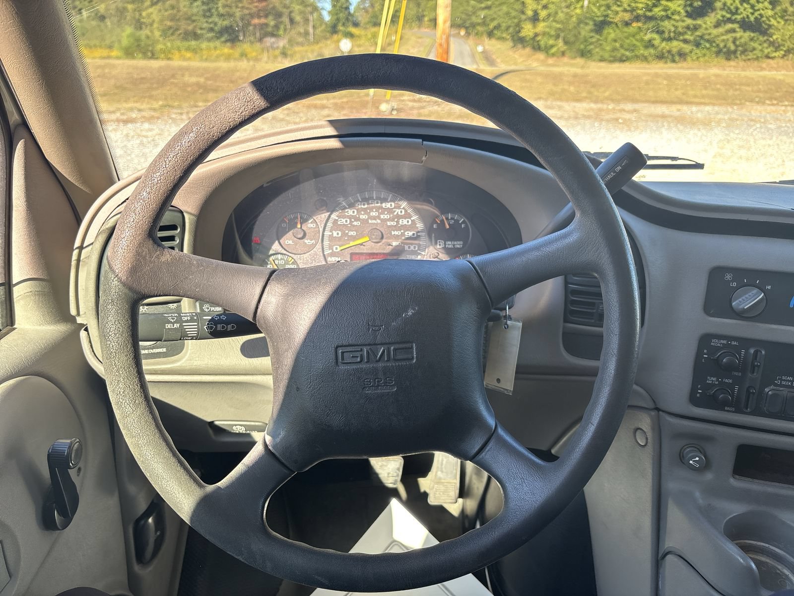 Used 2001 GMC Safari RWD image 17