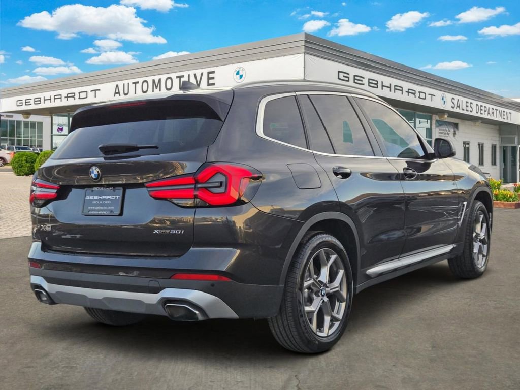 Used 2023 BMW X3 xDrive30i w/ Premium Package image 5