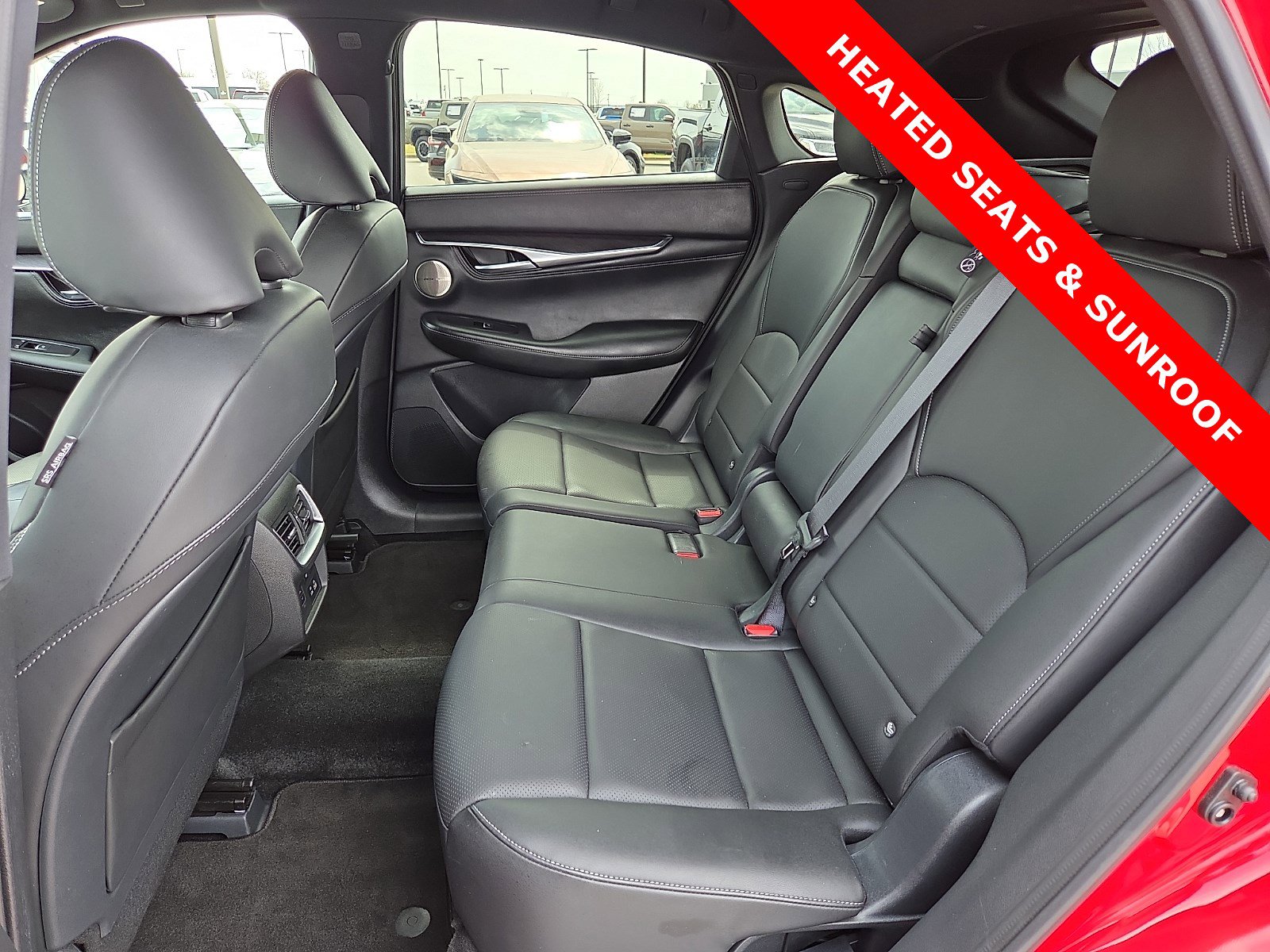 Used 2025 INFINITI QX55 Sensory image 10