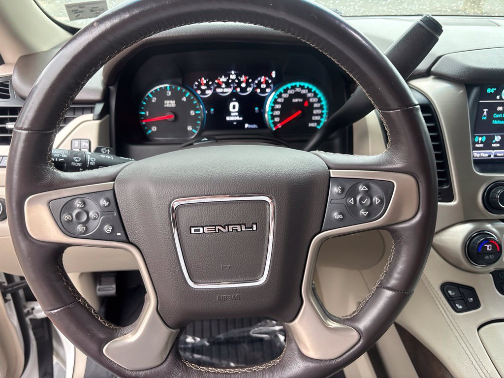 Used 2018 GMC Yukon Denali w/ Denali Ultimate Package AWD/4WD image 27