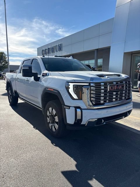 Used 2025 GMC Sierra 3500 Denali w/ Denali Reserve Package AWD/4WD video 2