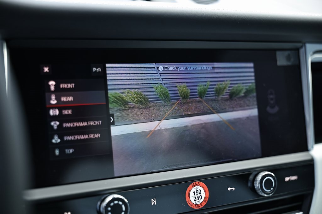 New 2026 Porsche Macan image 42