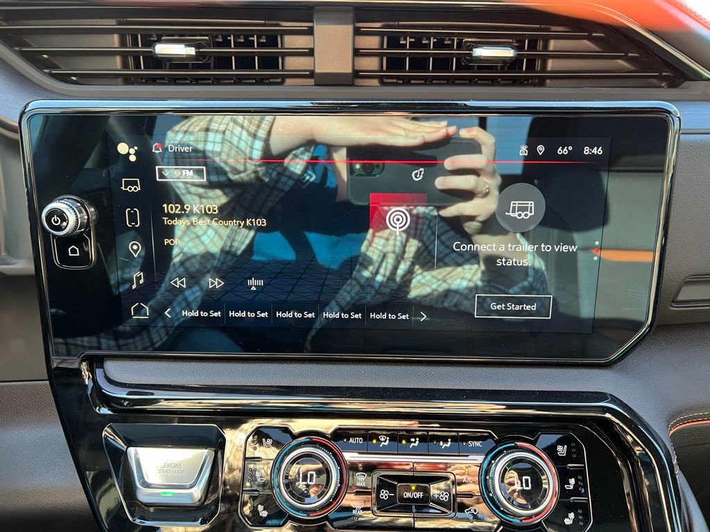 Used 2025 GMC Sierra 3500 AT4 w/ AT4 Premium Plus Package image 29