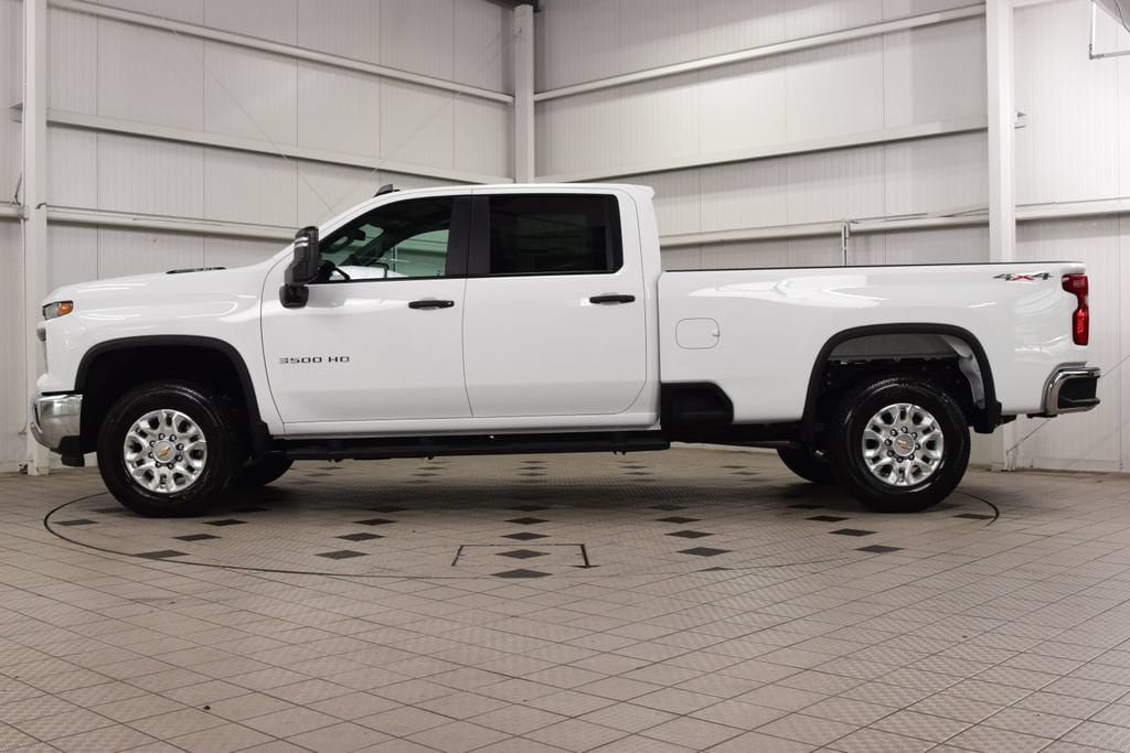 New 2026 Chevrolet Silverado 3500 W/T w/ WT/CX Safety Package AWD/4WD image 4
