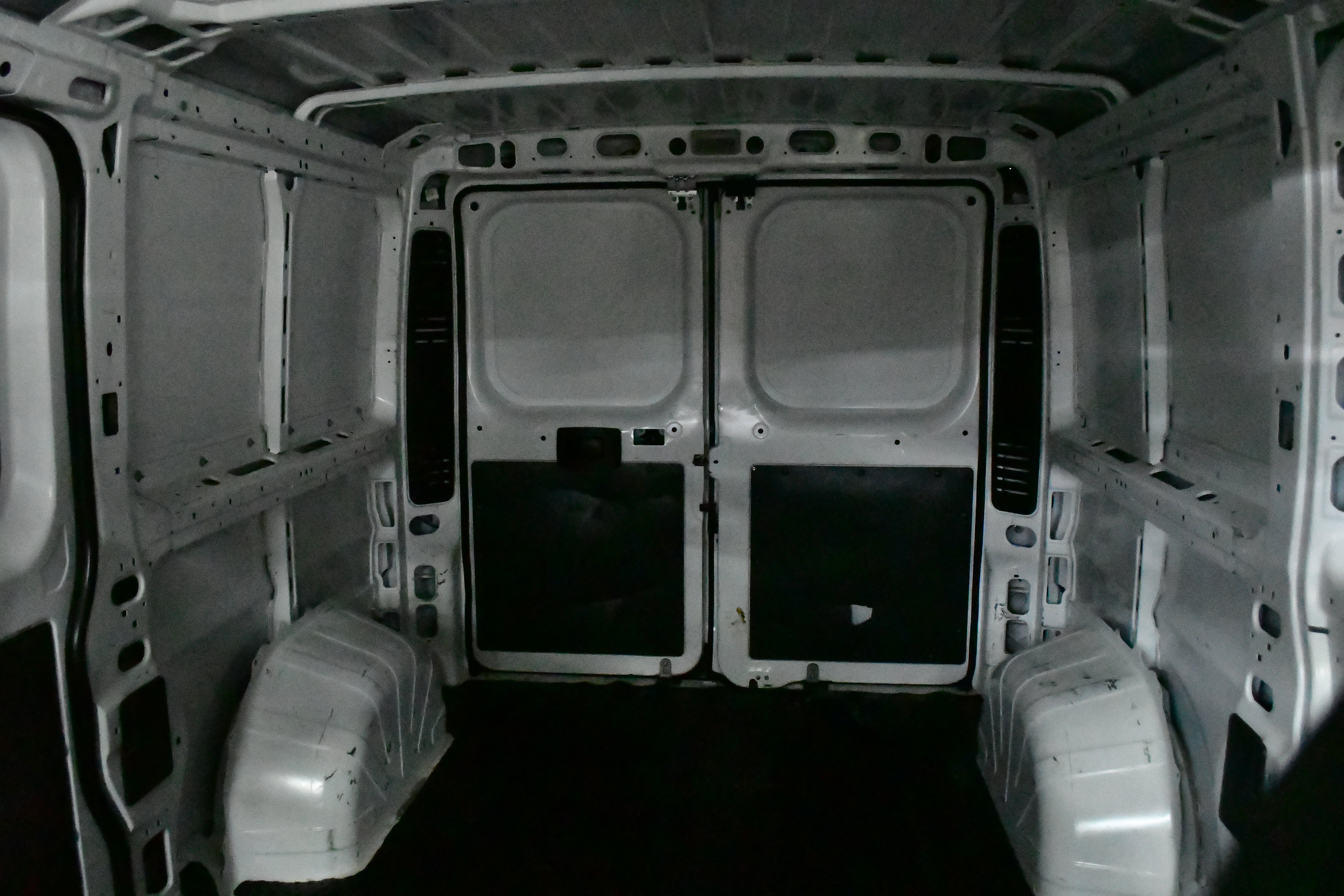 Used 2025 RAM ProMaster 2500 w/ Convenience Group image 38