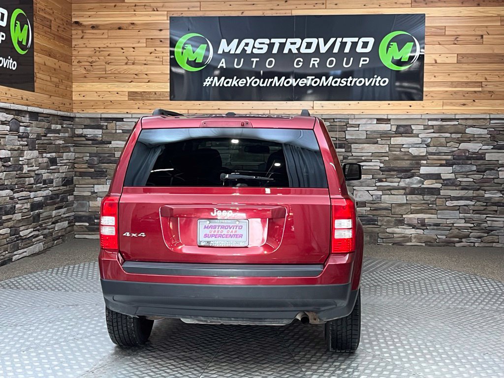 Used 2017 Jeep Patriot Sport w/ Power Value Group AWD/4WD image 13