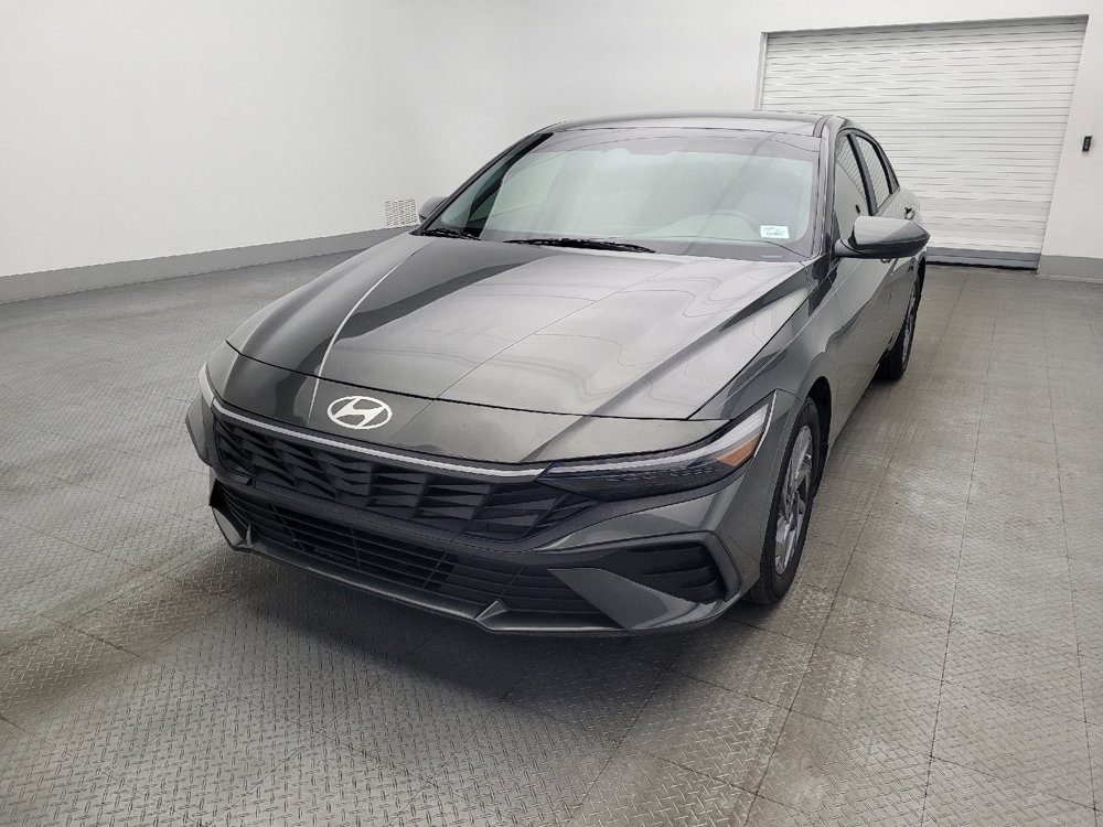 Used 2024 Hyundai Elantra SEL image 15