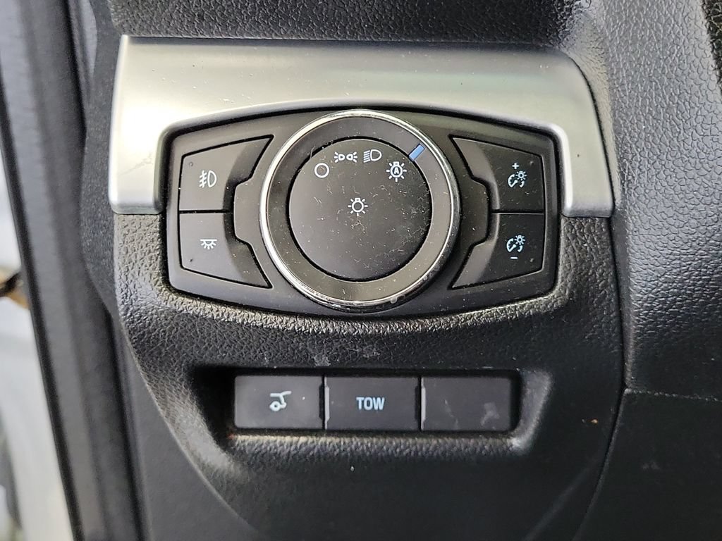 Used 2017 Ford Explorer Sport w/ Equipment Group 401A AWD/4WD image 33