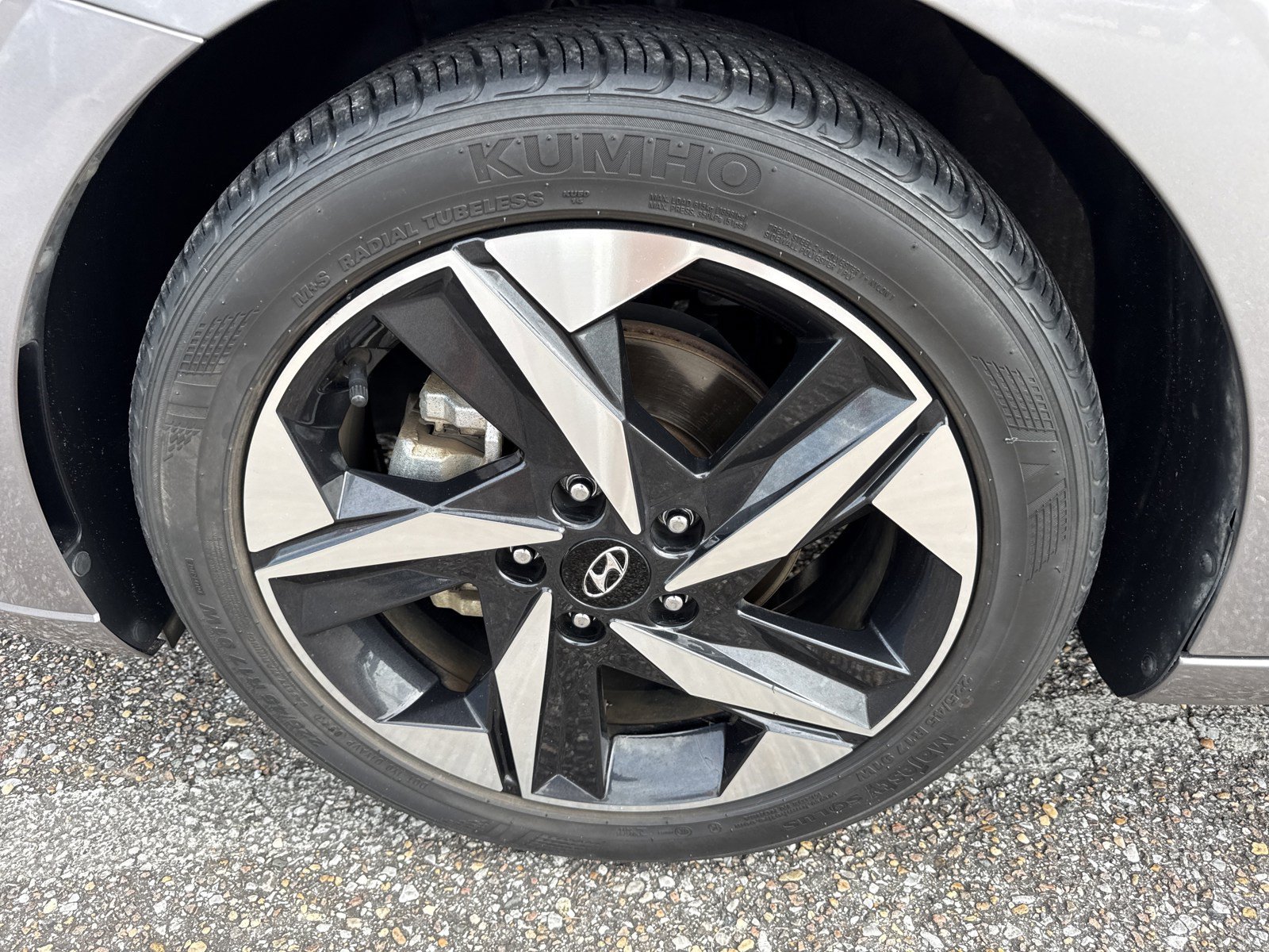 Used 2023 Hyundai Elantra SEL w/ Convenience Package FWD image 10