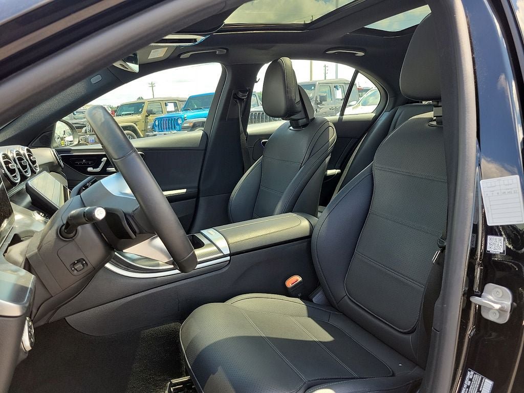Used 2025 Mercedes-Benz C 300 Sedan w/ Winter Package image 11