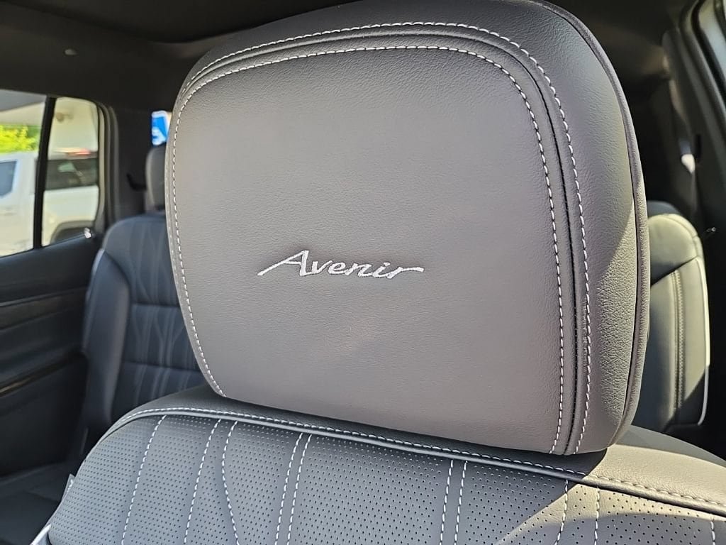 New 2026 Buick Enclave Avenir w/ Super Cruise Package AWD/4WD image 75