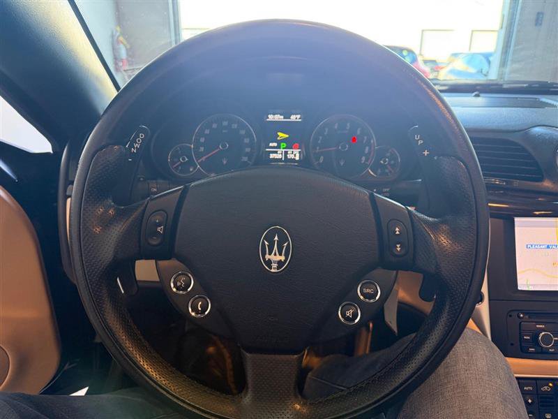 Used 2010 Maserati GranTurismo Convertible RWD image 44