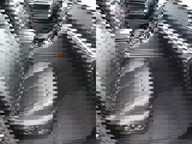 Used 2023 Jeep Grand Cherokee Limited image 16