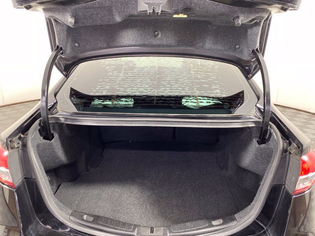 Used 2020 Ford Fusion S FWD image 32