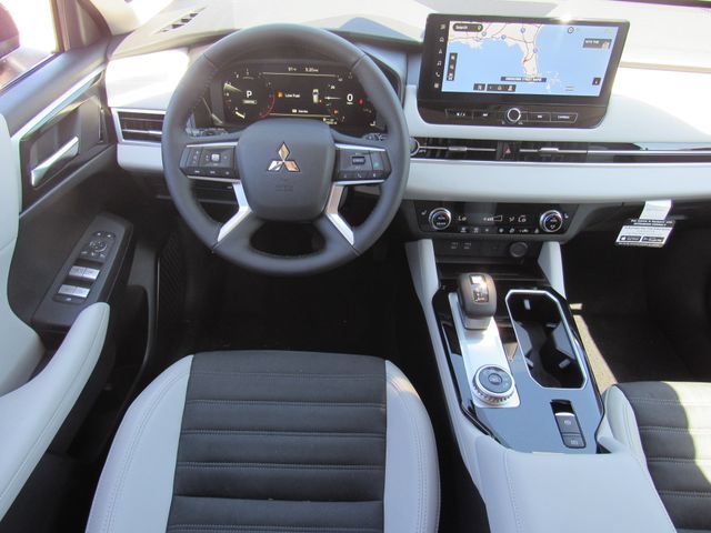 New 2026 Mitsubishi Outlander SE FWD image 18