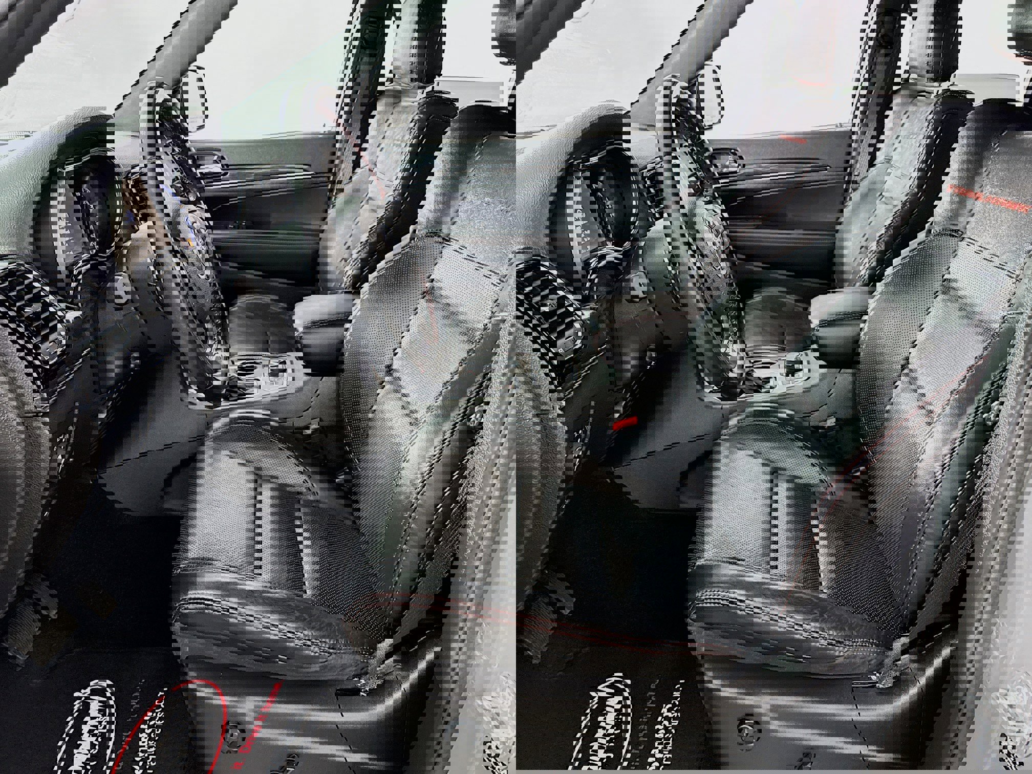 Used 2021 Jeep Grand Cherokee Trailhawk w/ Trailhawk Luxury Group image 19