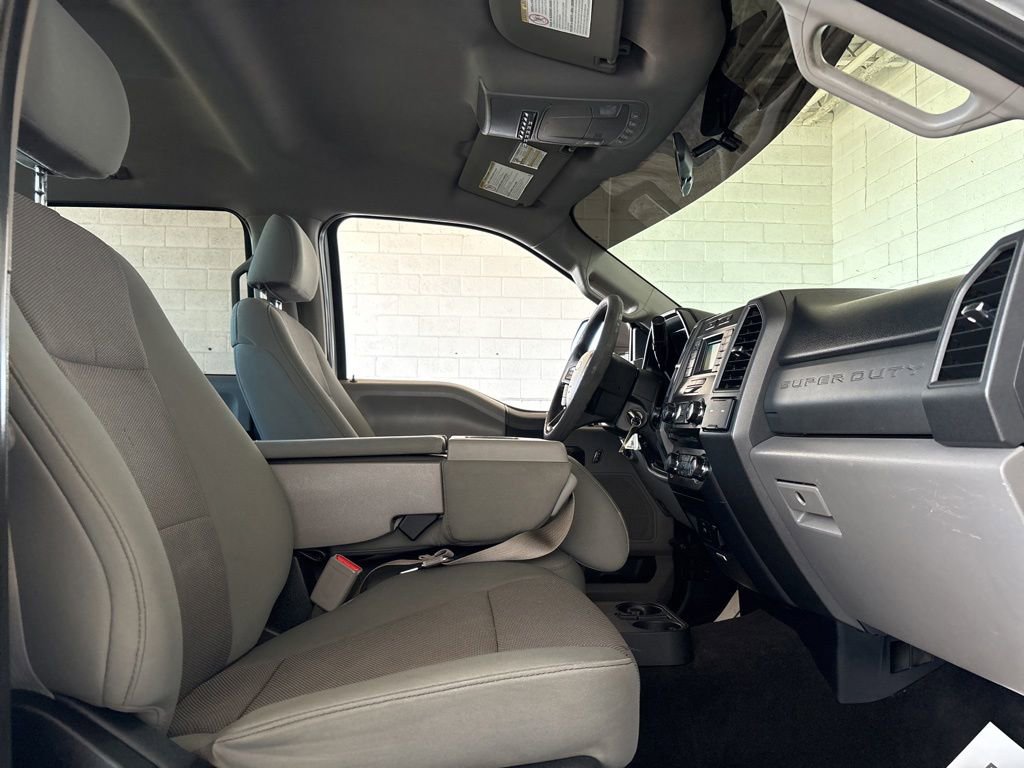 Used 2017 Ford F250 XL w/ STX Appearance Package AWD/4WD image 16