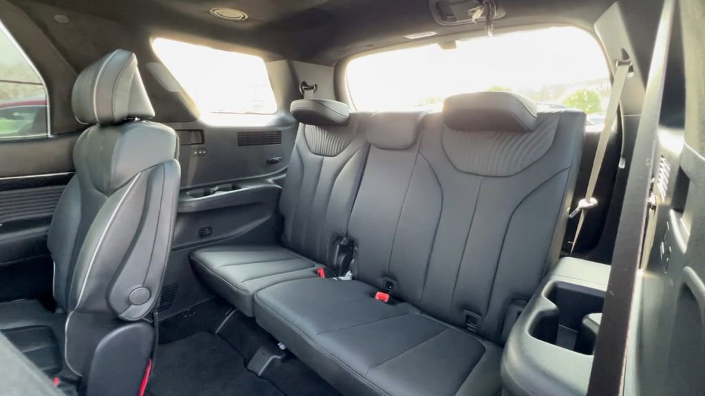 Used 2024 Hyundai Palisade Calligraphy image 38