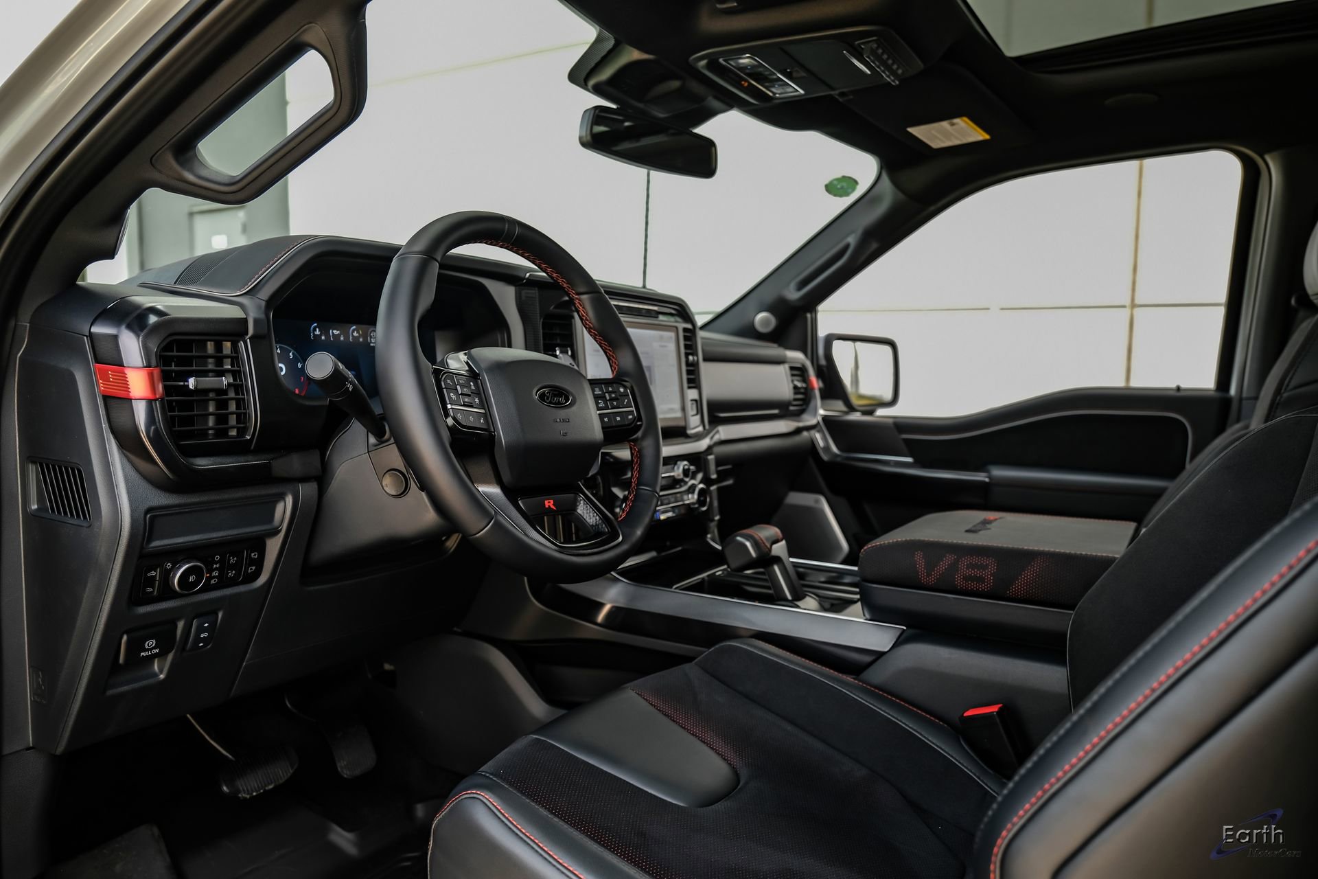 Used 2026 Ford F150 Raptor AWD/4WD image 39
