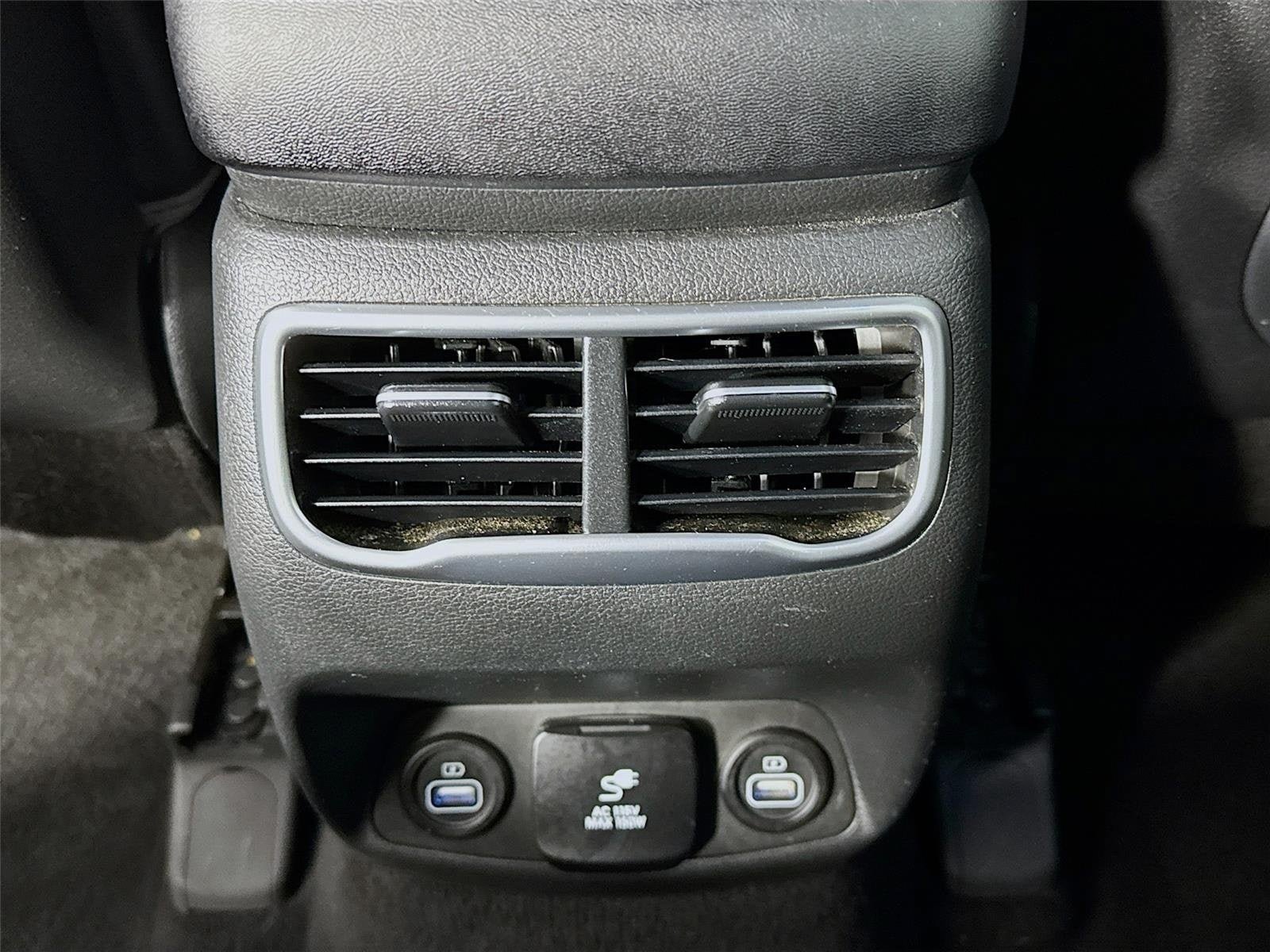 Used 2021 Hyundai Santa Fe Limited FWD image 28