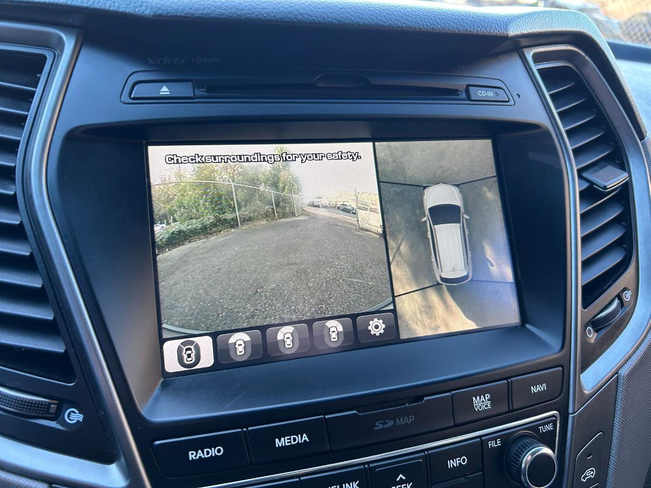 Used 2018 Hyundai Santa Fe Sport AWD/4WD image 19