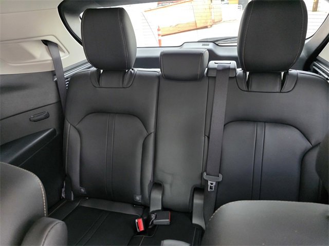 Used 2024 MAZDA CX-90 Plug-In Hybrid w/ Premium Pkg image 11