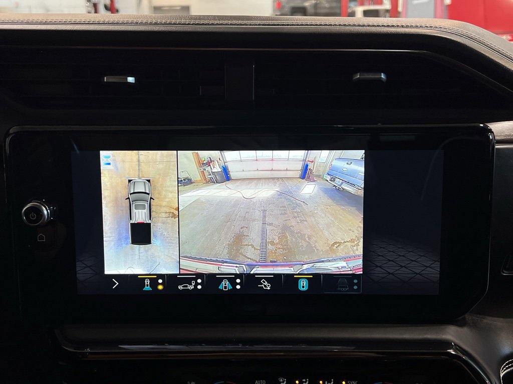 Used 2022 GMC Sierra 1500 AT4X image 27