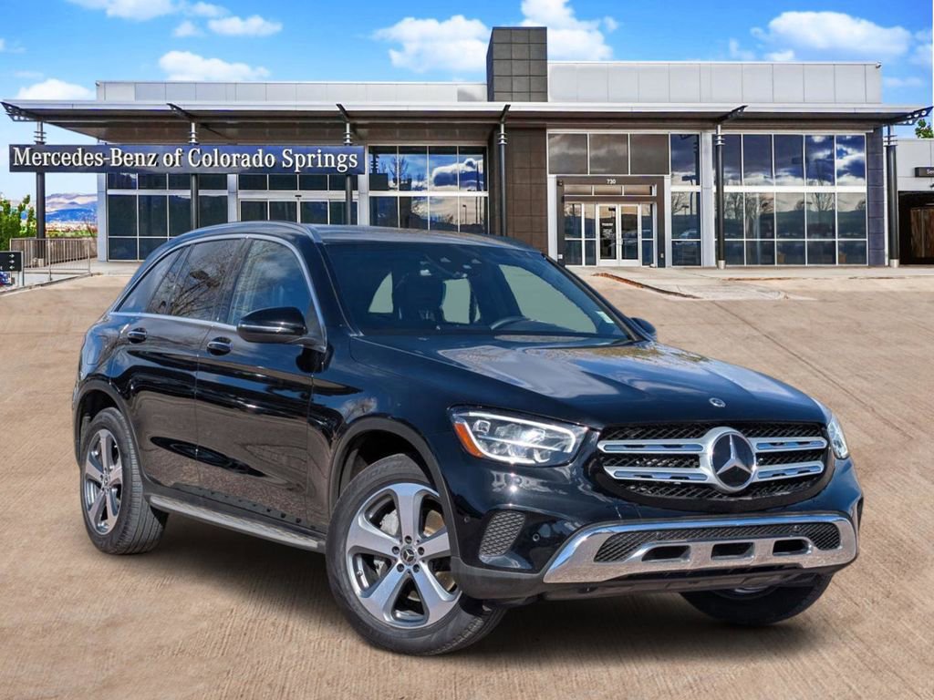 Used 2021 Mercedes-Benz GLC 300 4MATIC image 1