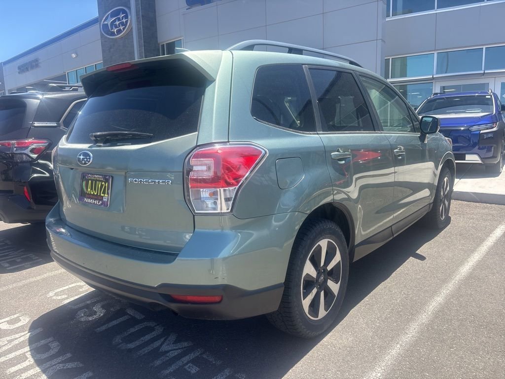 Used 2018 Subaru Forester 2.5i Premium AWD/4WD image 3