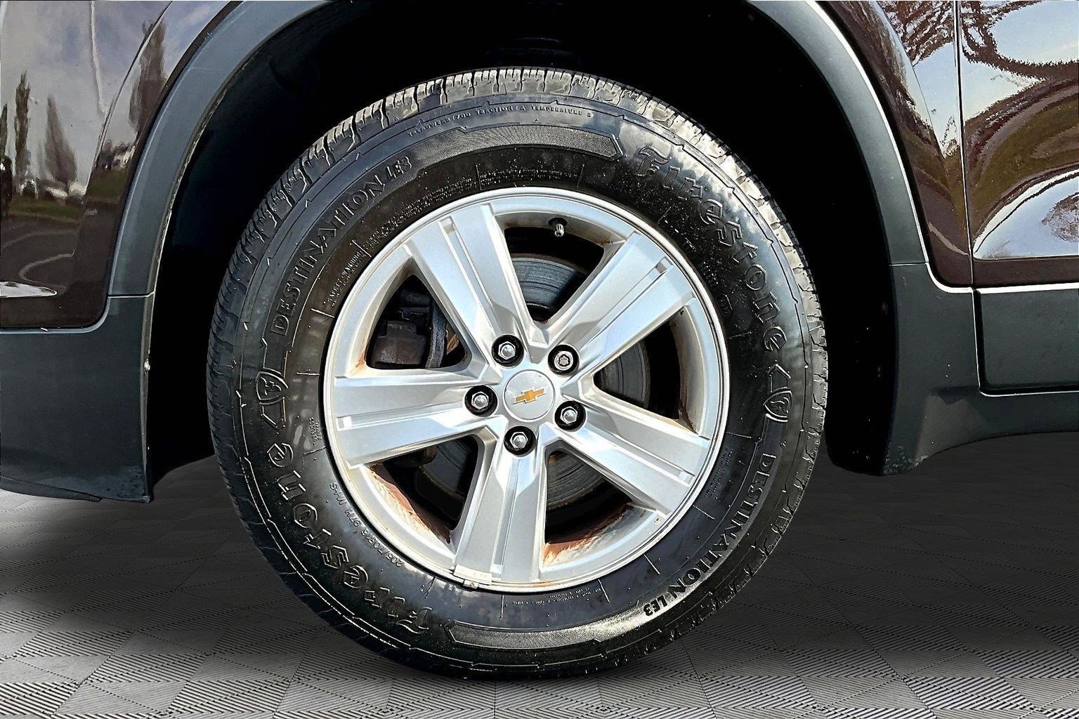 Used 2015 Chevrolet Trax LT w/ LT Sun and Sound Package AWD/4WD image 33