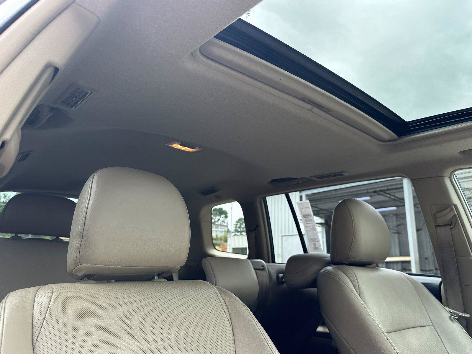Used 2013 Toyota Highlander Limited AWD/4WD image 16