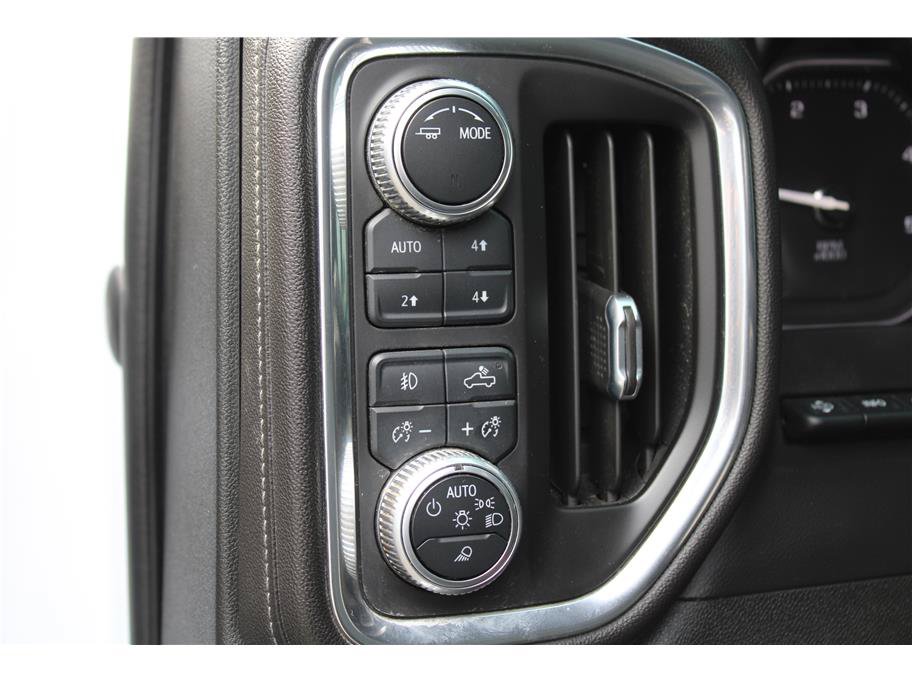 Used 2020 GMC Sierra 3500 Denali w/ Denali Ultimate Package AWD/4WD image 14