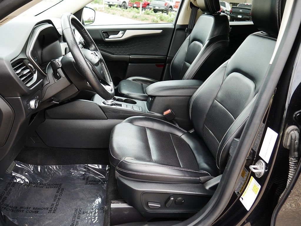Used 2020 Ford Escape SEL FWD image 11