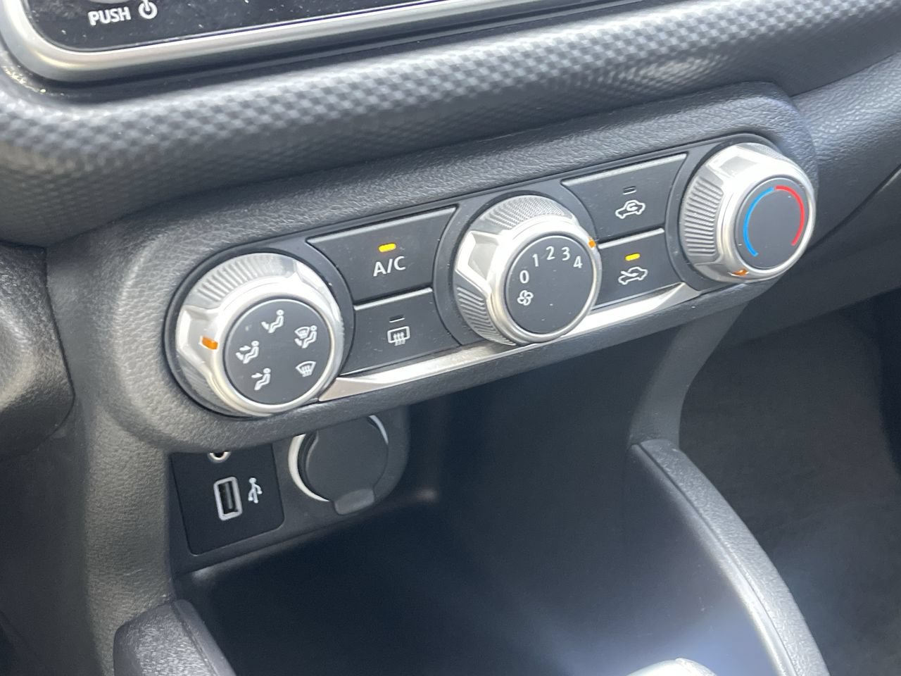 Used 2023 Nissan Kicks S FWD image 31