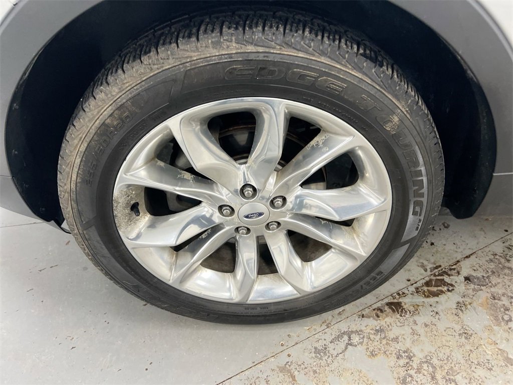 Used 2013 Ford Explorer Limited image 26