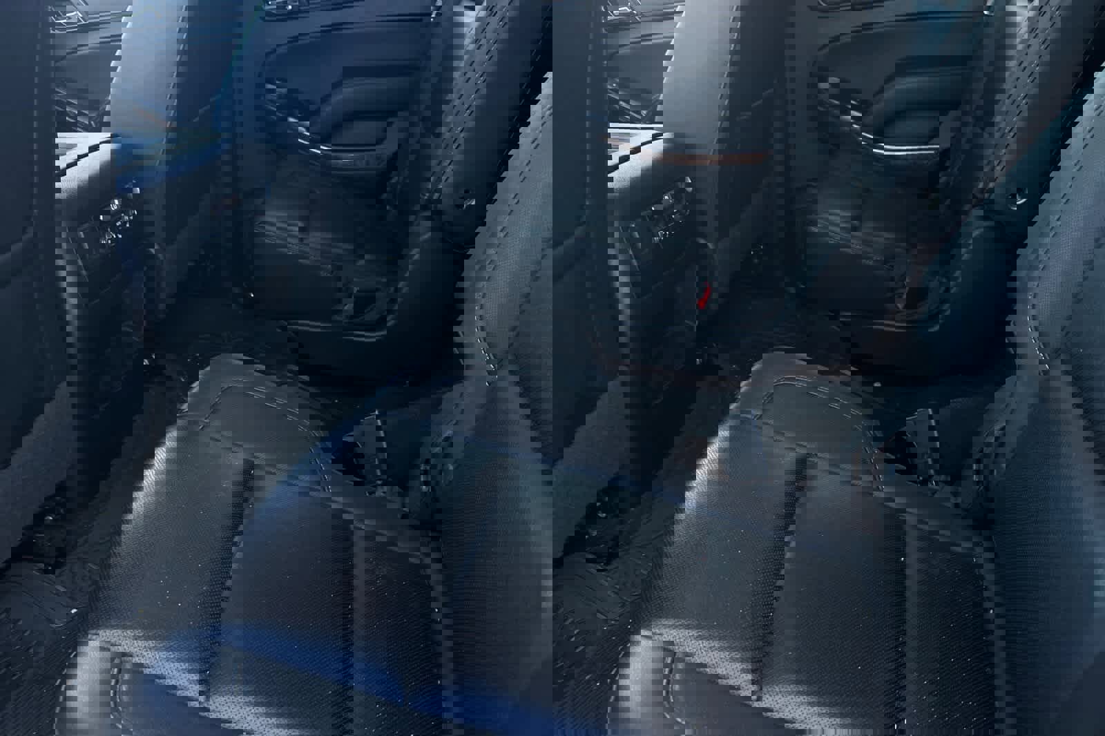 Used 2018 Chevrolet Tahoe Premier image 5