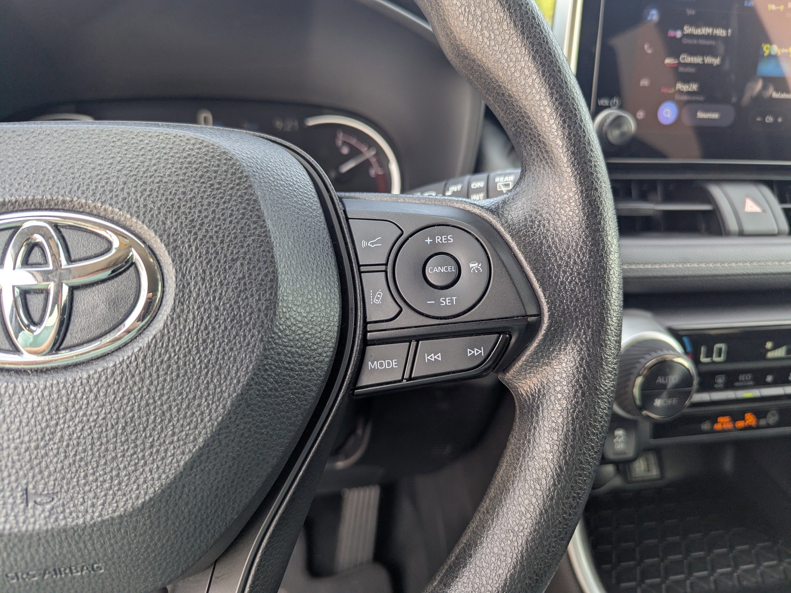 Certified 2024 Toyota RAV4 XLE w/ Convenience Package image 24