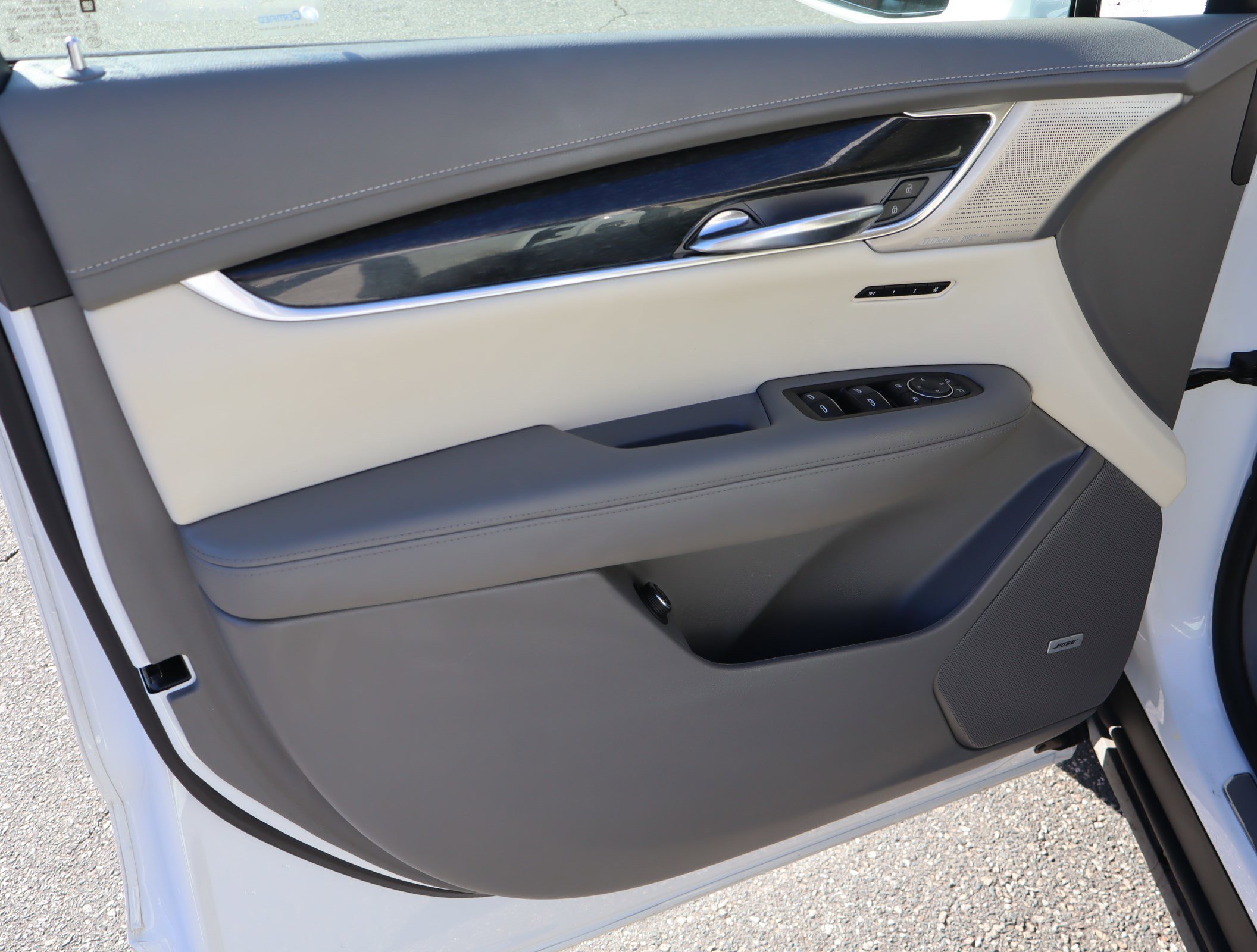 Used 2020 Cadillac XT6 Premium Luxury image 13