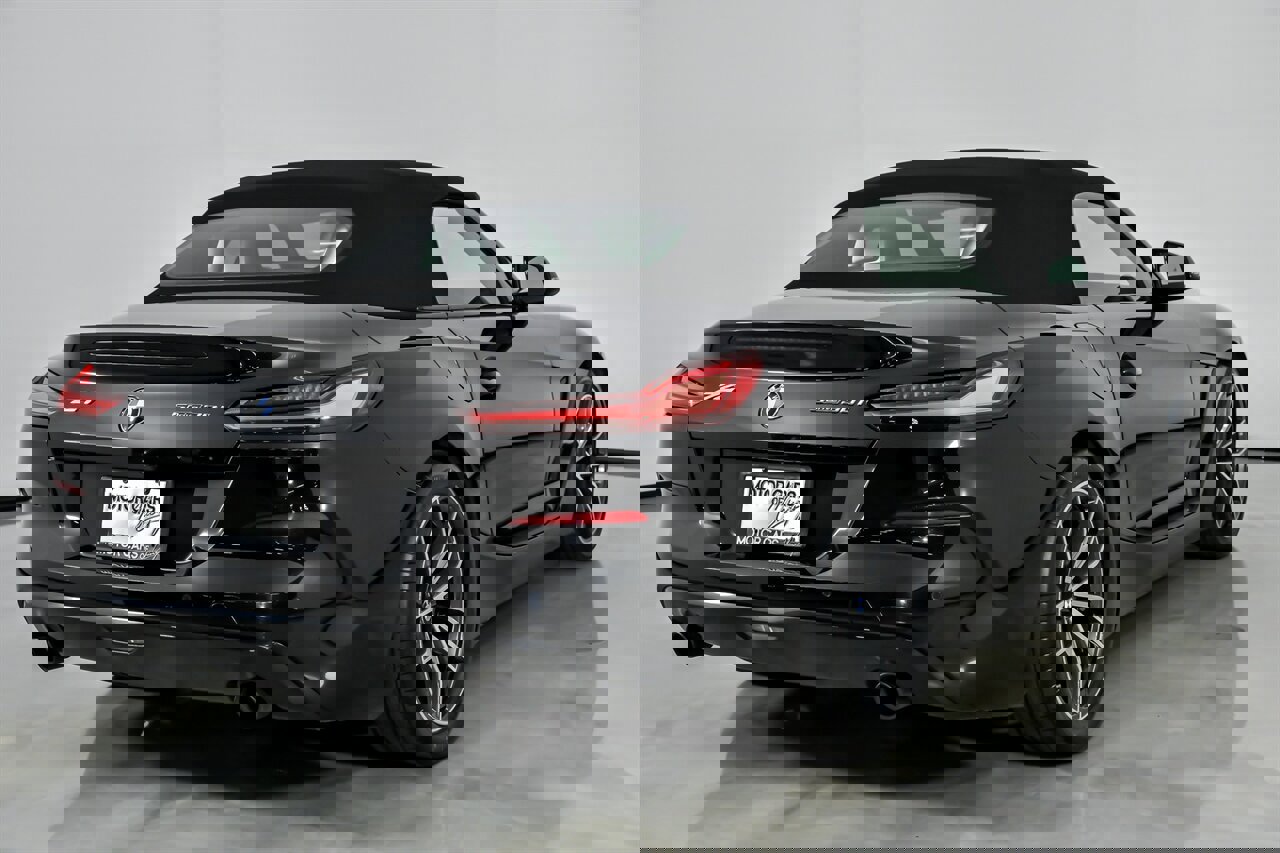 Used 2022 BMW Z4 sDrive30i image 12