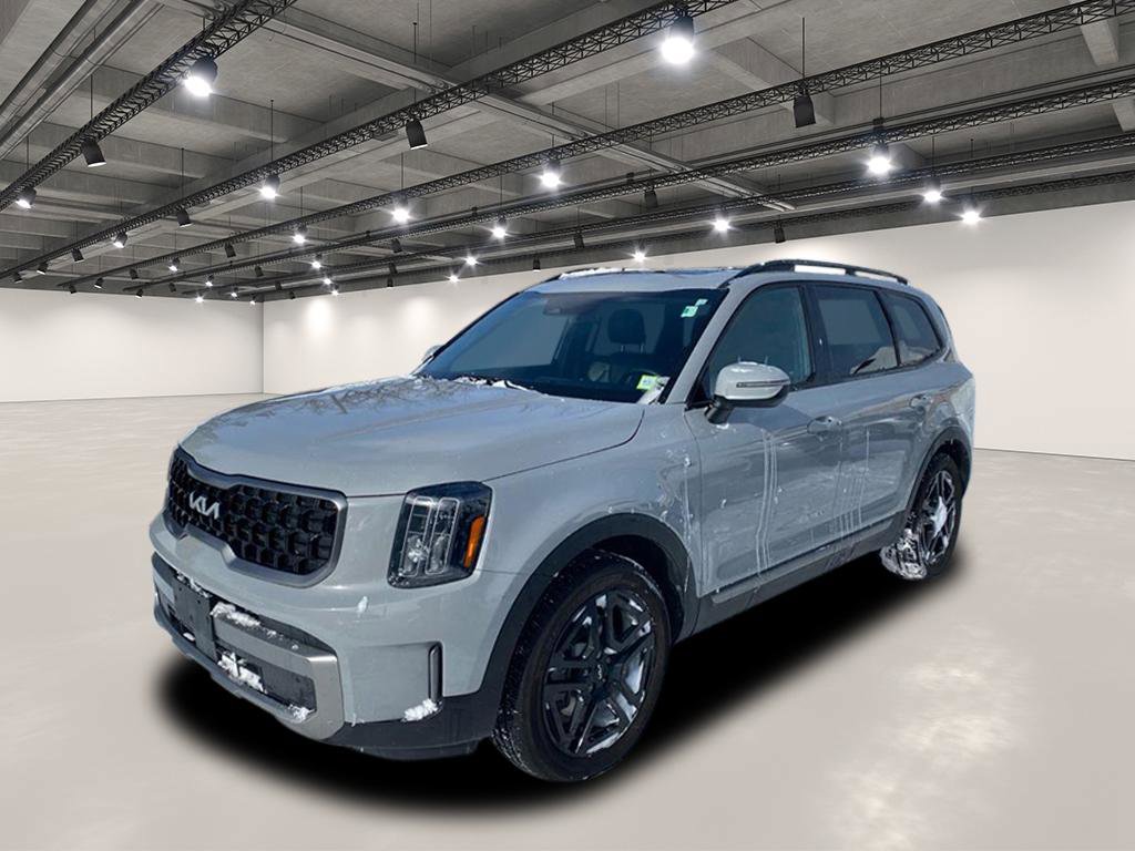 Used 2023 Kia Telluride EX X-Line image 3
