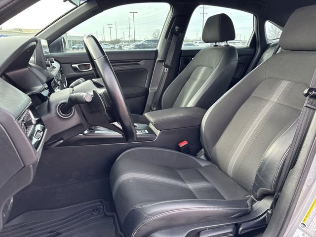 Used 2023 Honda Civic Sport image 11