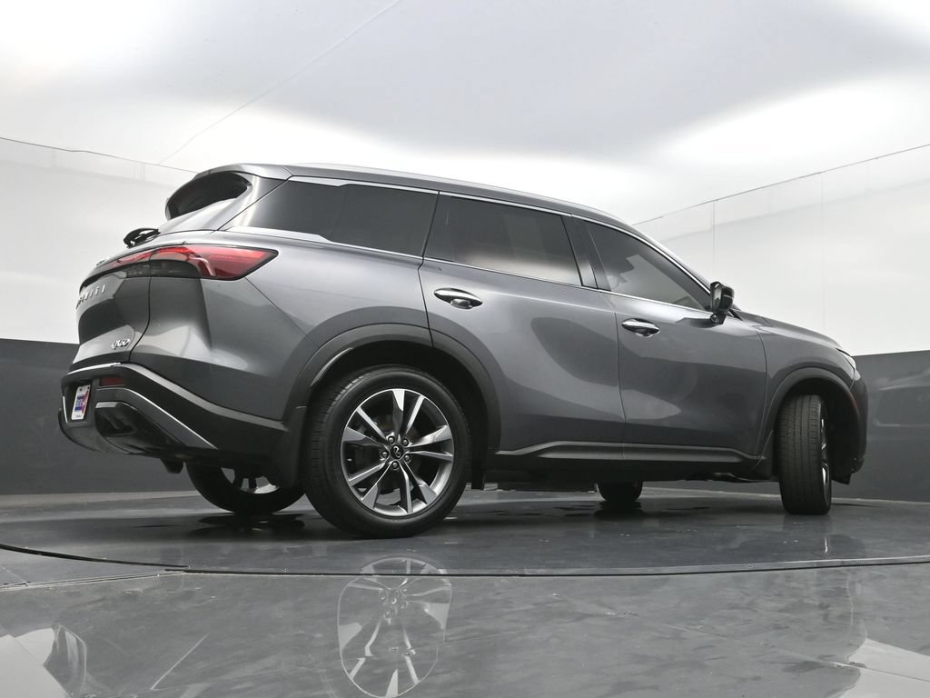 Used 2023 INFINITI QX60 Luxe w/ Cargo Package FWD image 34