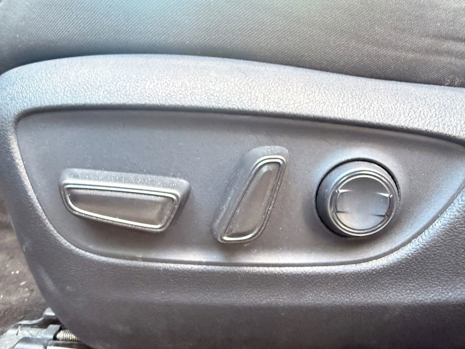 Used 2024 Toyota RAV4 XLE image 12