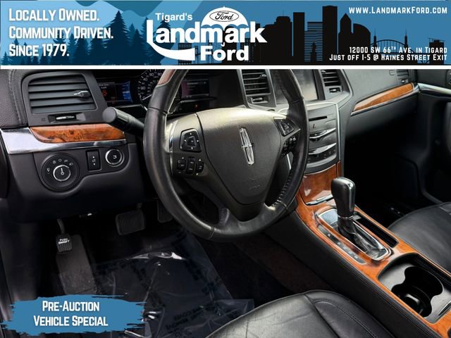 Used 2015 Lincoln MKS AWD w/ Equipment Group 201A image 11