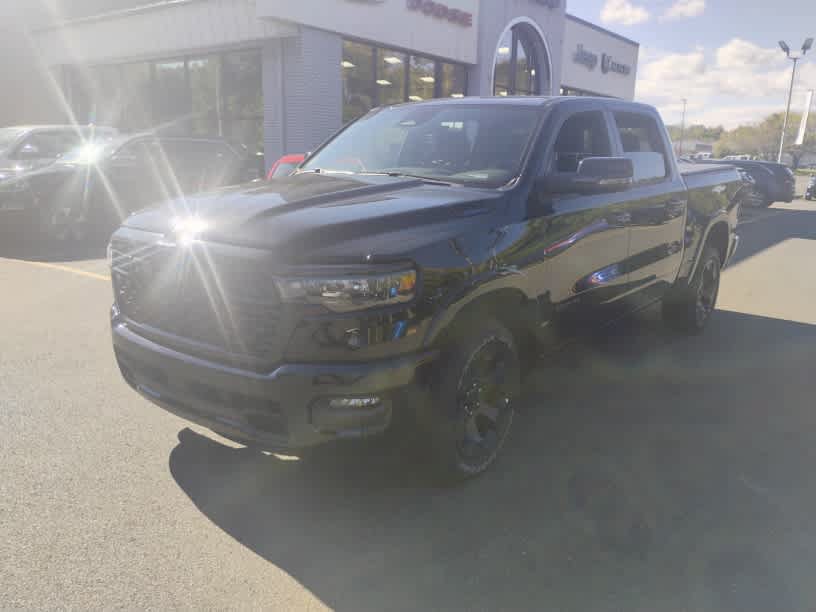 Used 2025 RAM 1500 Big Horn AWD/4WD image 3