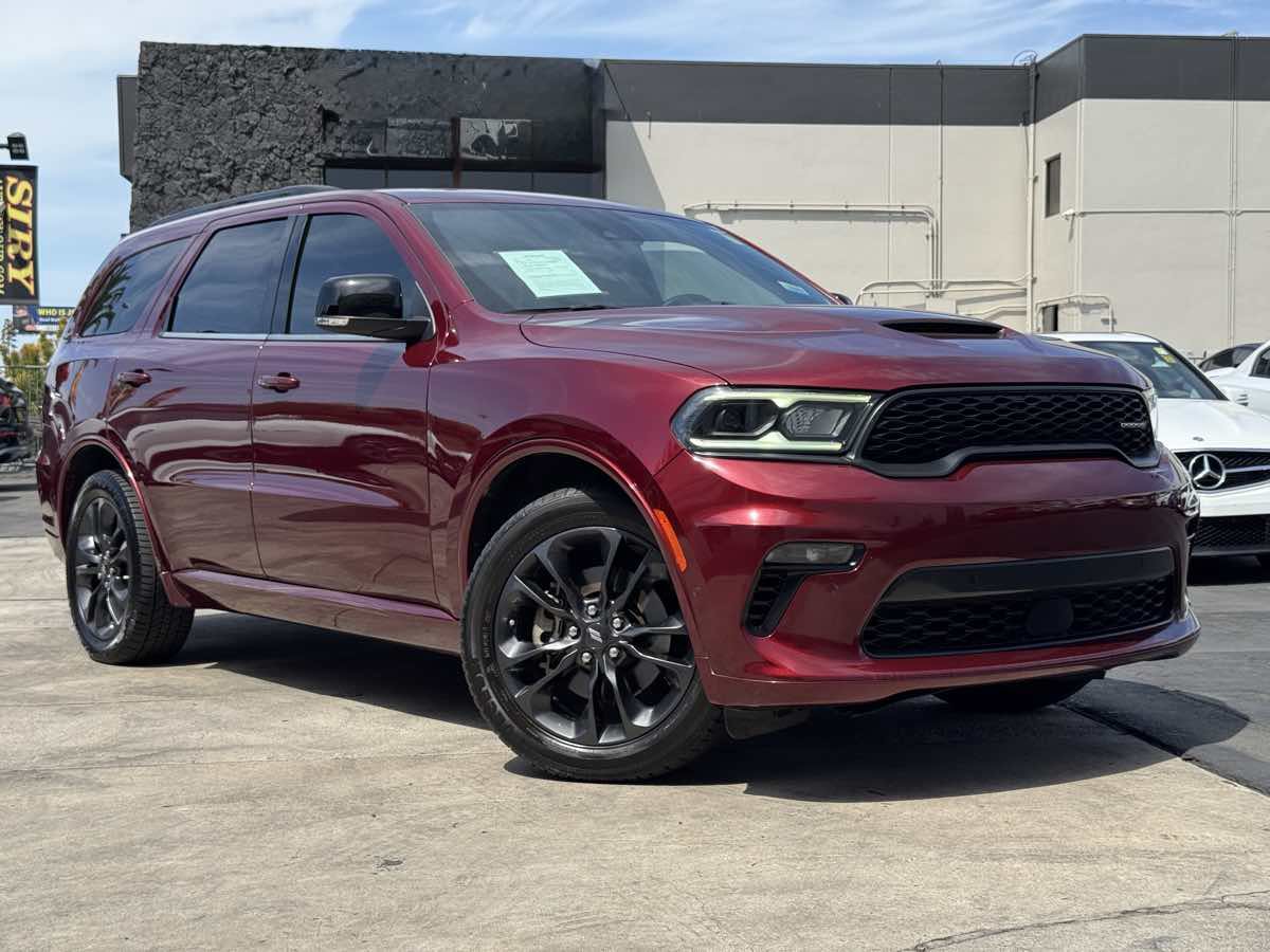 Used 2023 Dodge Durango GT RWD image 2